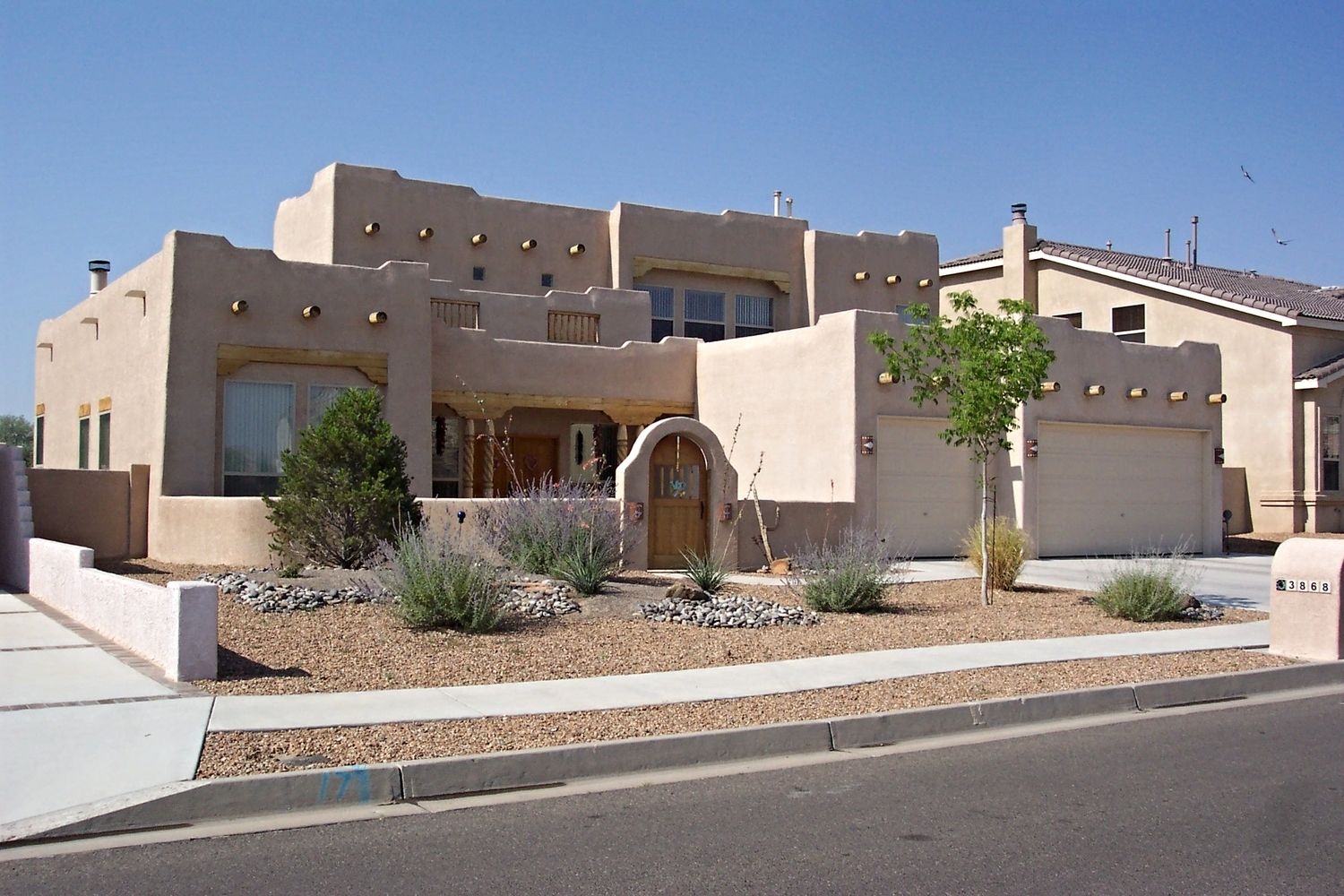 Southwest-style custom home in New Mexico